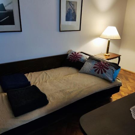 Vintage Apartment In The Center Of Novi Sad Eksteriør bilde
