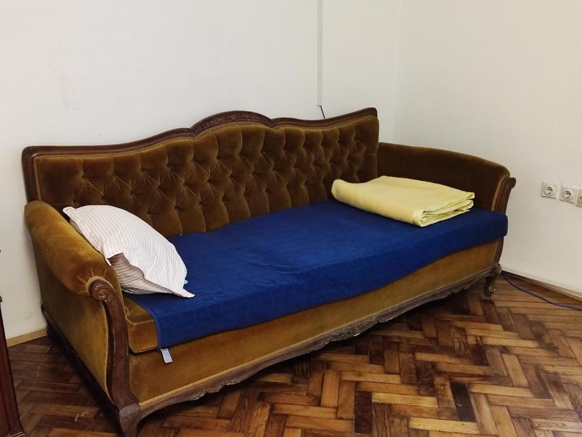 Vintage Apartment In The Center Of Novi Sad Eksteriør bilde